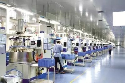 藍思科技加碼3D玻璃，目標年收入增長60億，趨勢資產管理助力